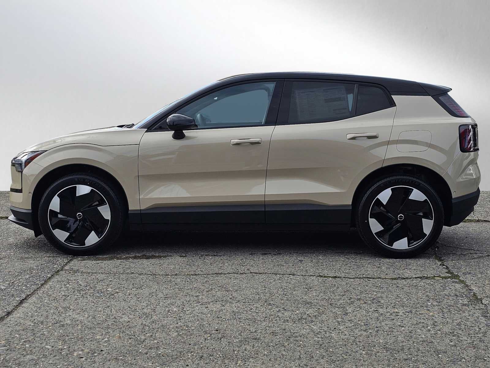 2026 Volvo EX30 Ultra