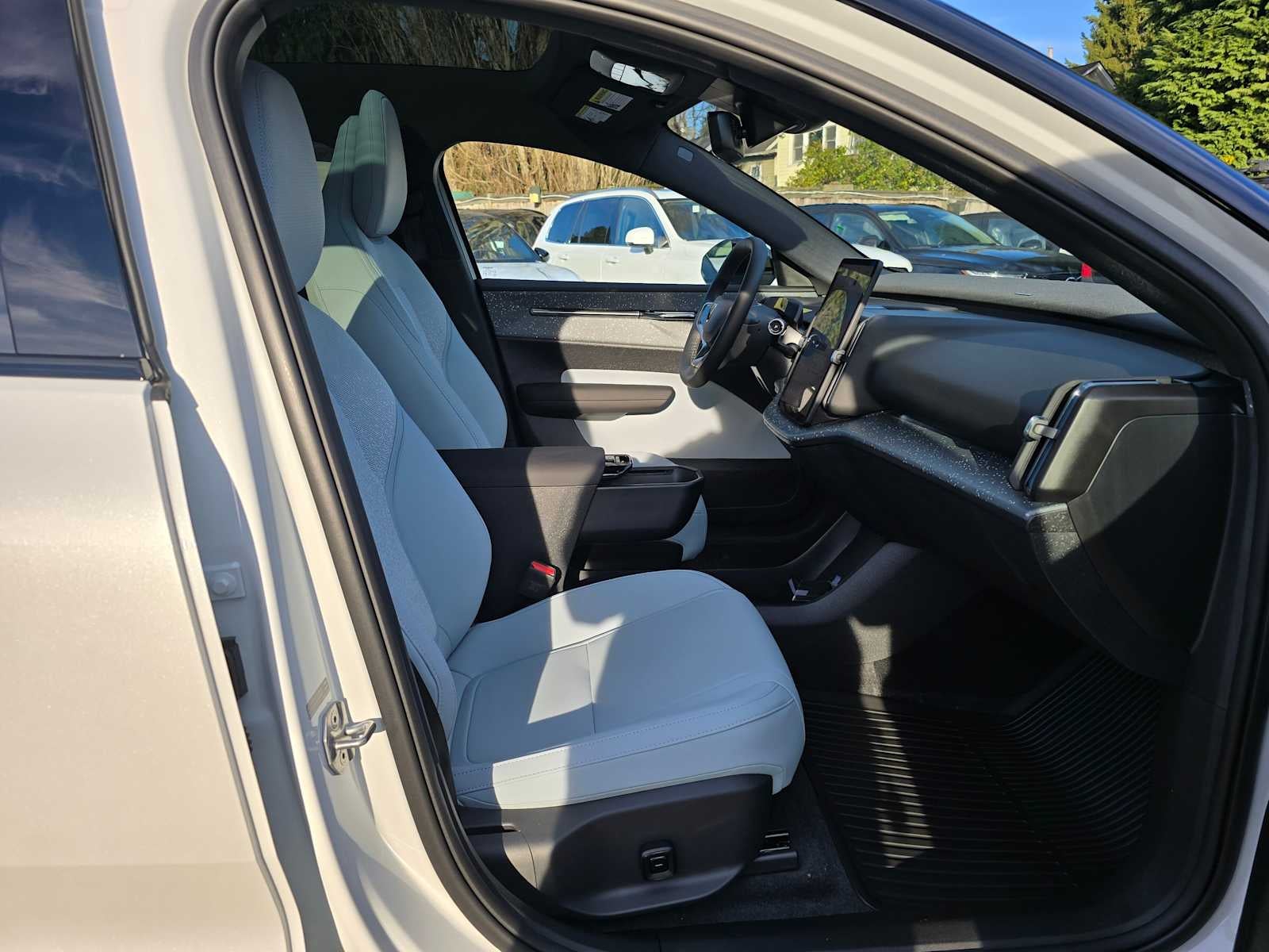 2026 Volvo EX30 Ultra