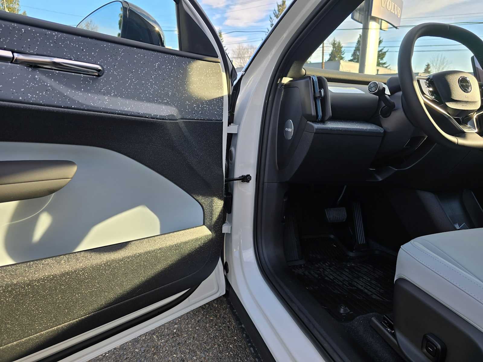 2026 Volvo EX30 Ultra
