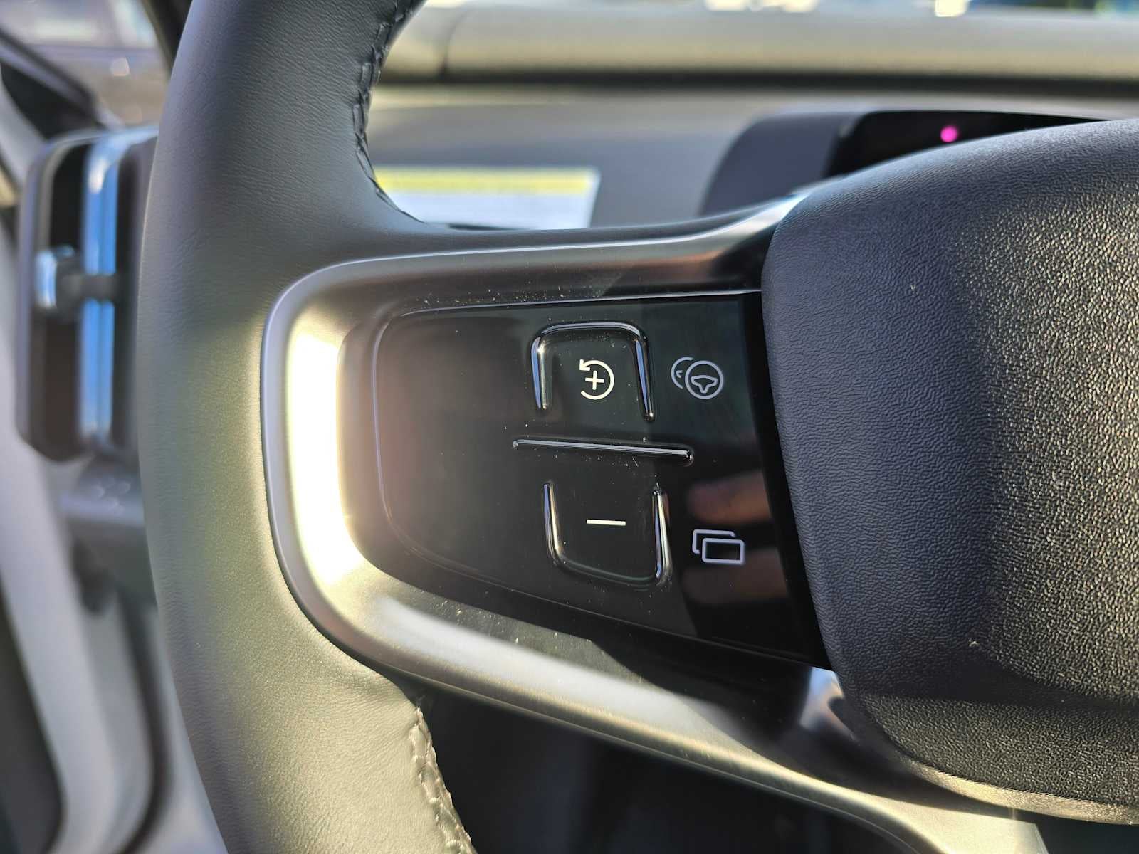 2026 Volvo EX30 Ultra