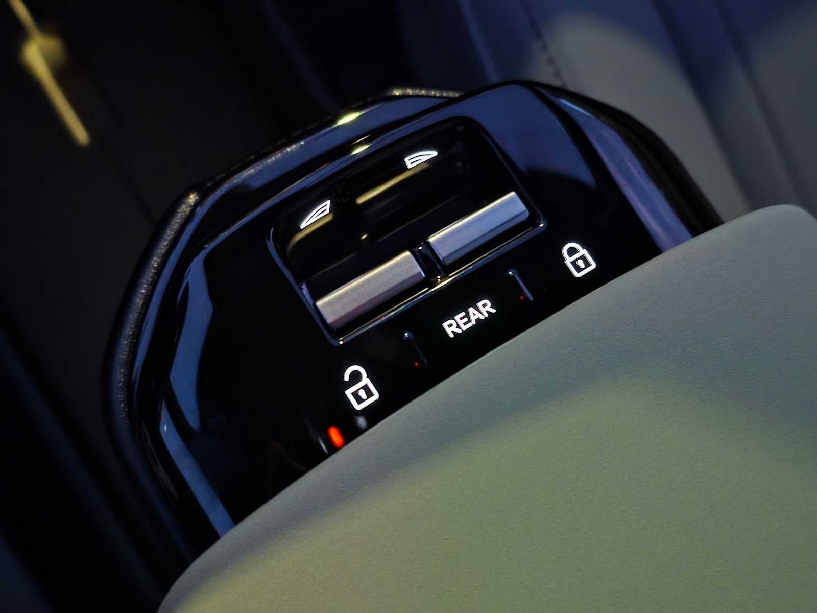 2026 Volvo EX30 Ultra