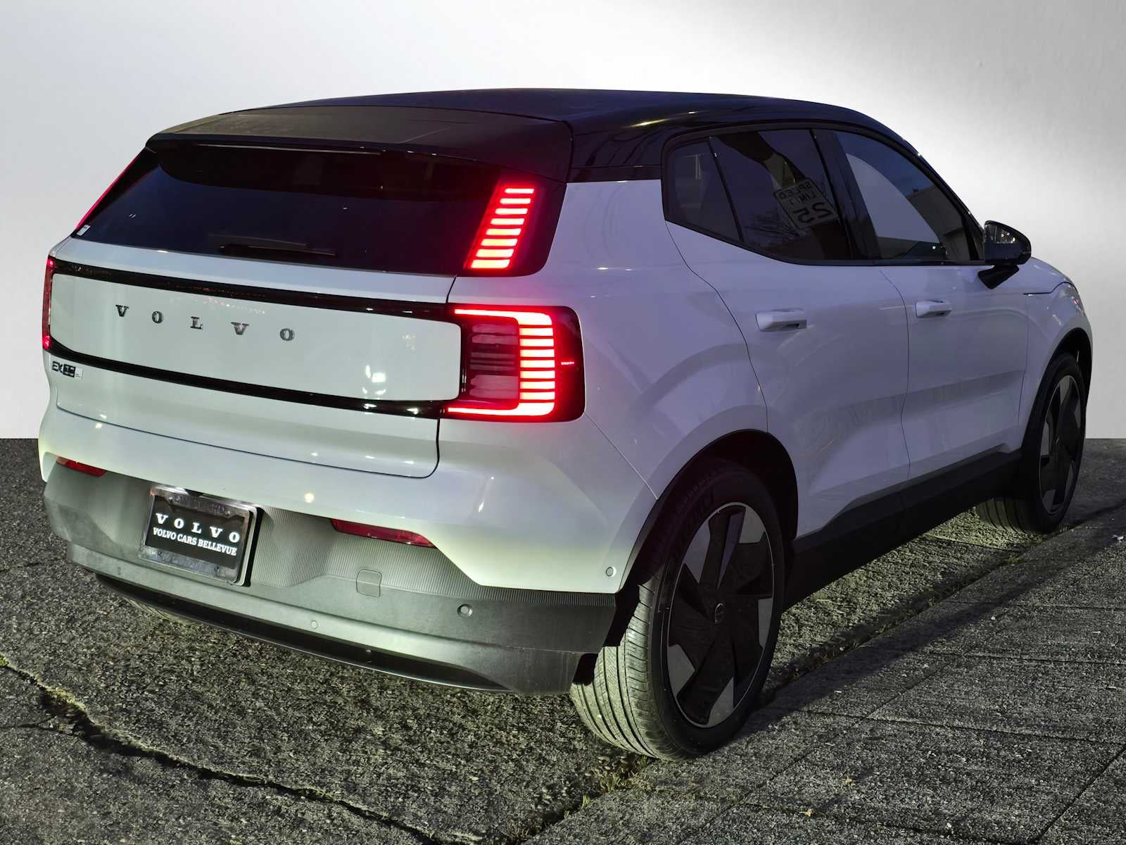 2026 Volvo EX30 Ultra