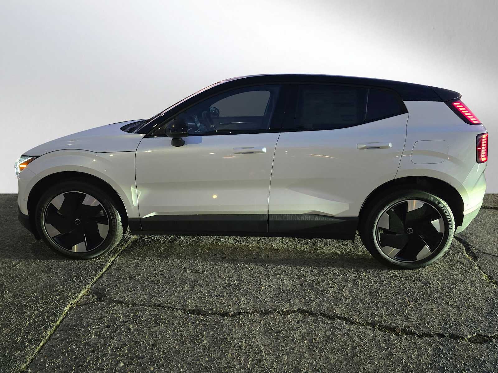 2026 Volvo EX30 Ultra