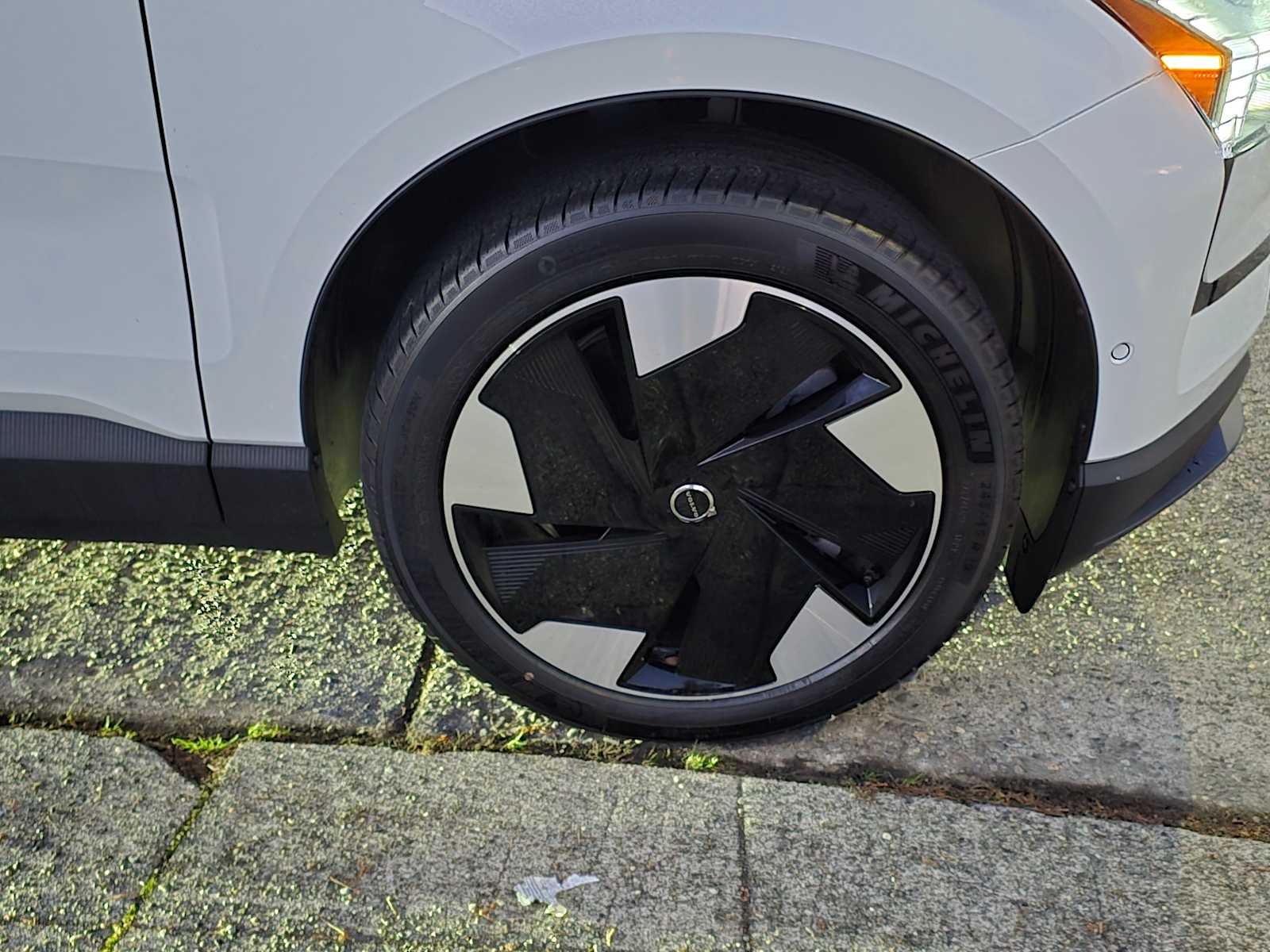 2026 Volvo EX30 Ultra