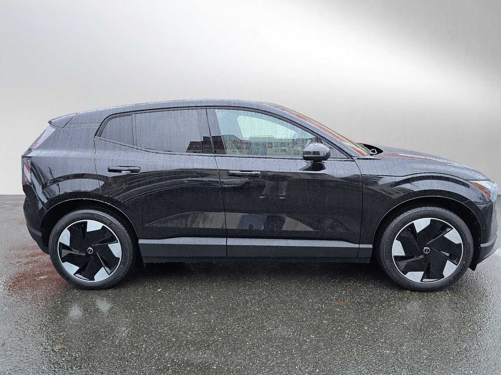 2026 Volvo EX30 Ultra