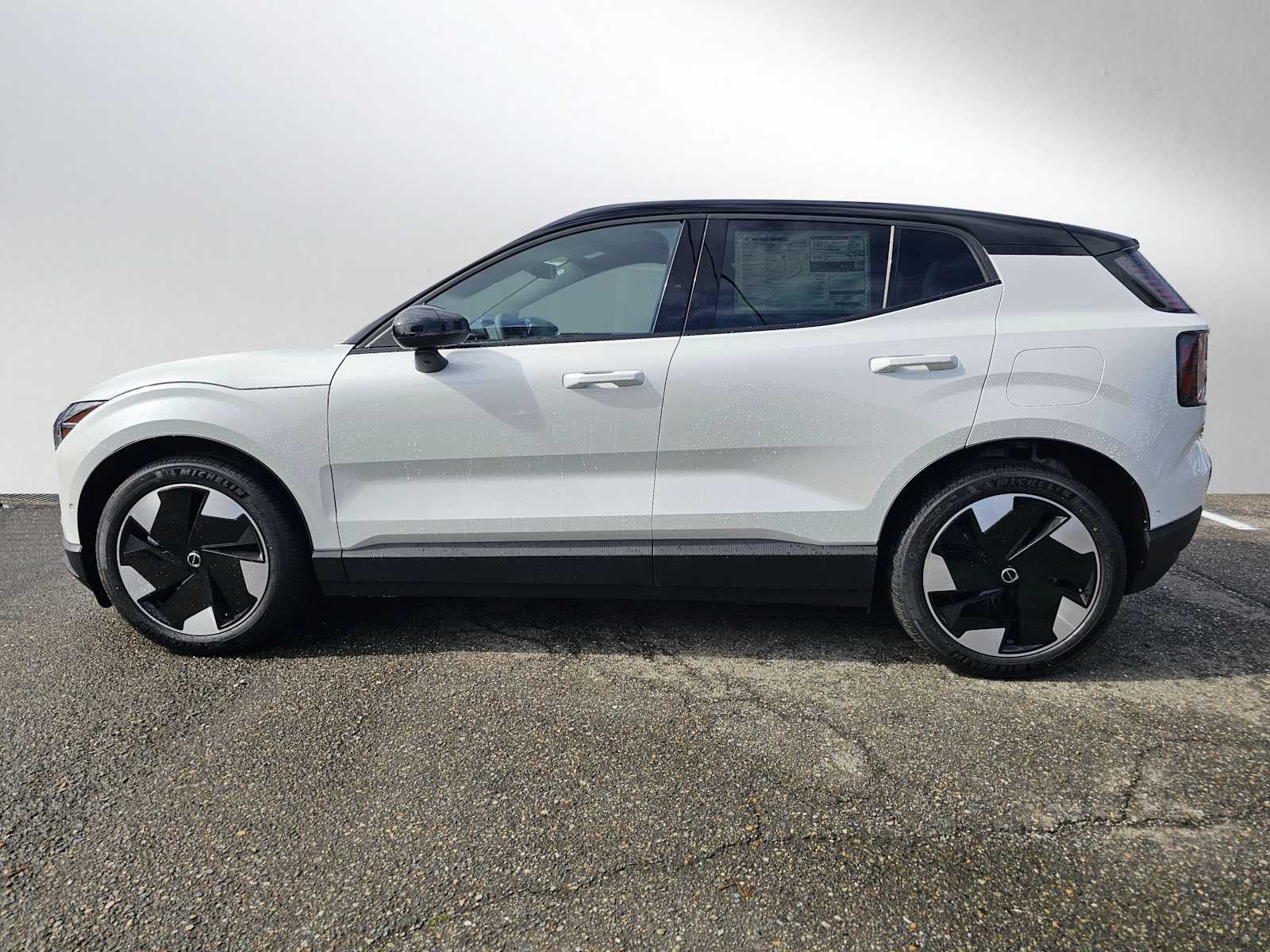 2025 Volvo EX30 Ultra