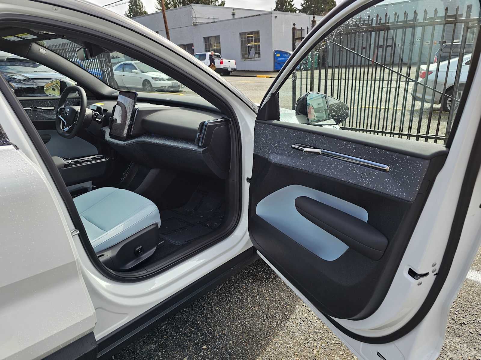 2025 Volvo EX30 Ultra