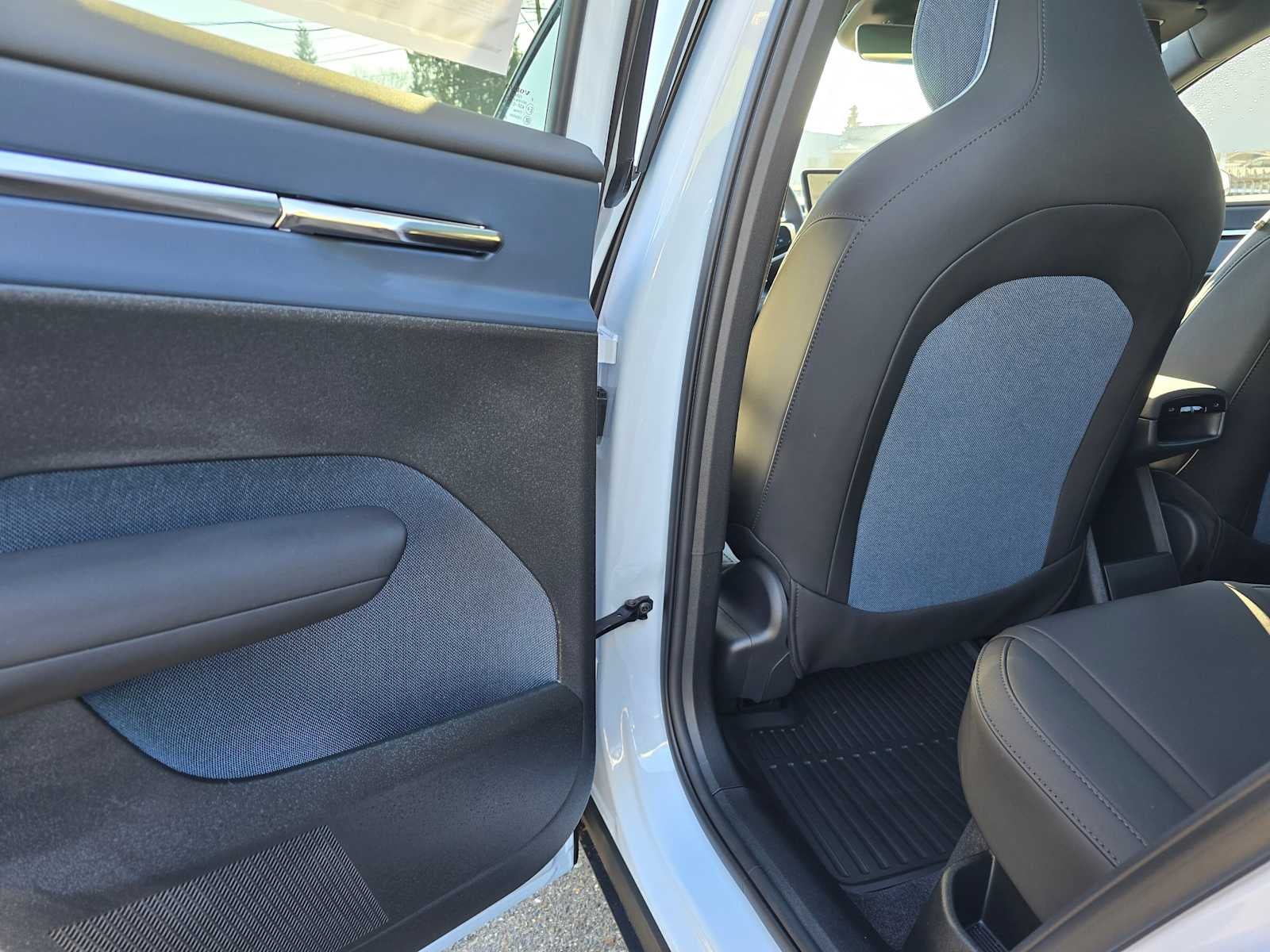 2026 Volvo EX30 Ultra