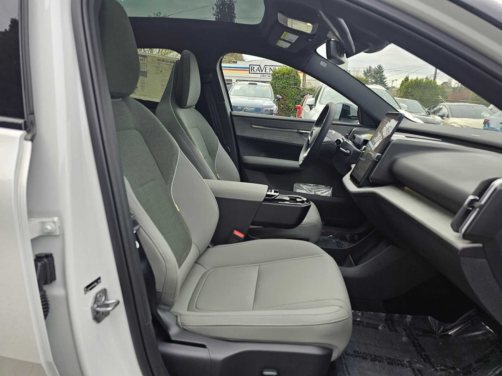 2026 Volvo EX30 Plus
