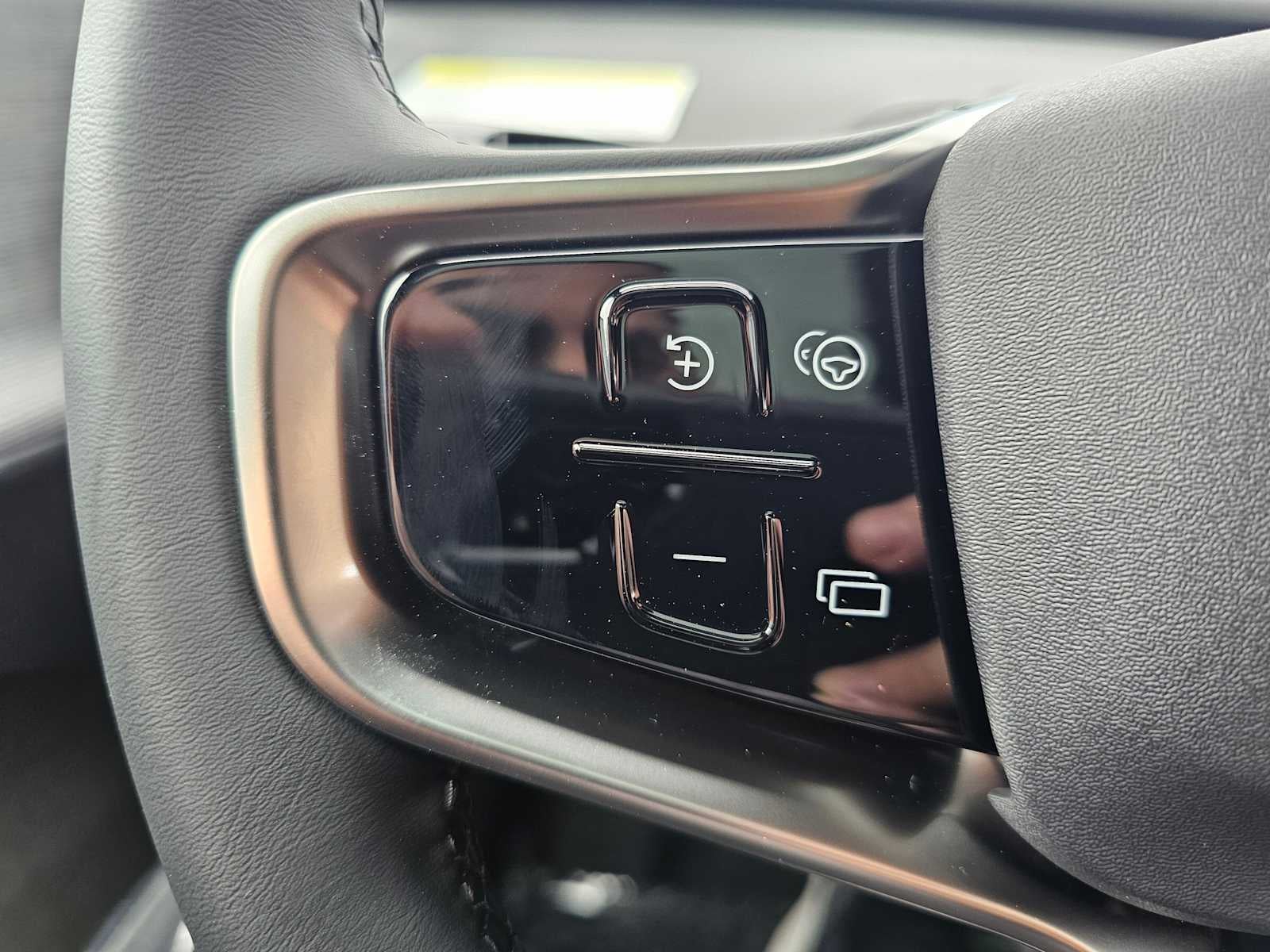 2026 Volvo EX30 Plus