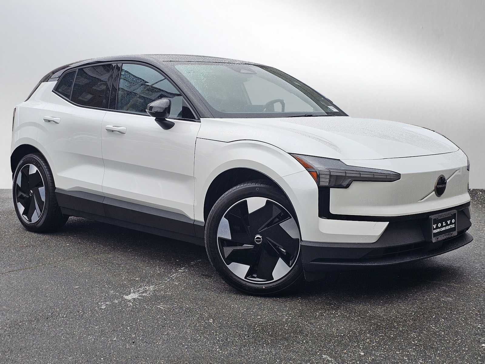 2026 Volvo EX30 Plus