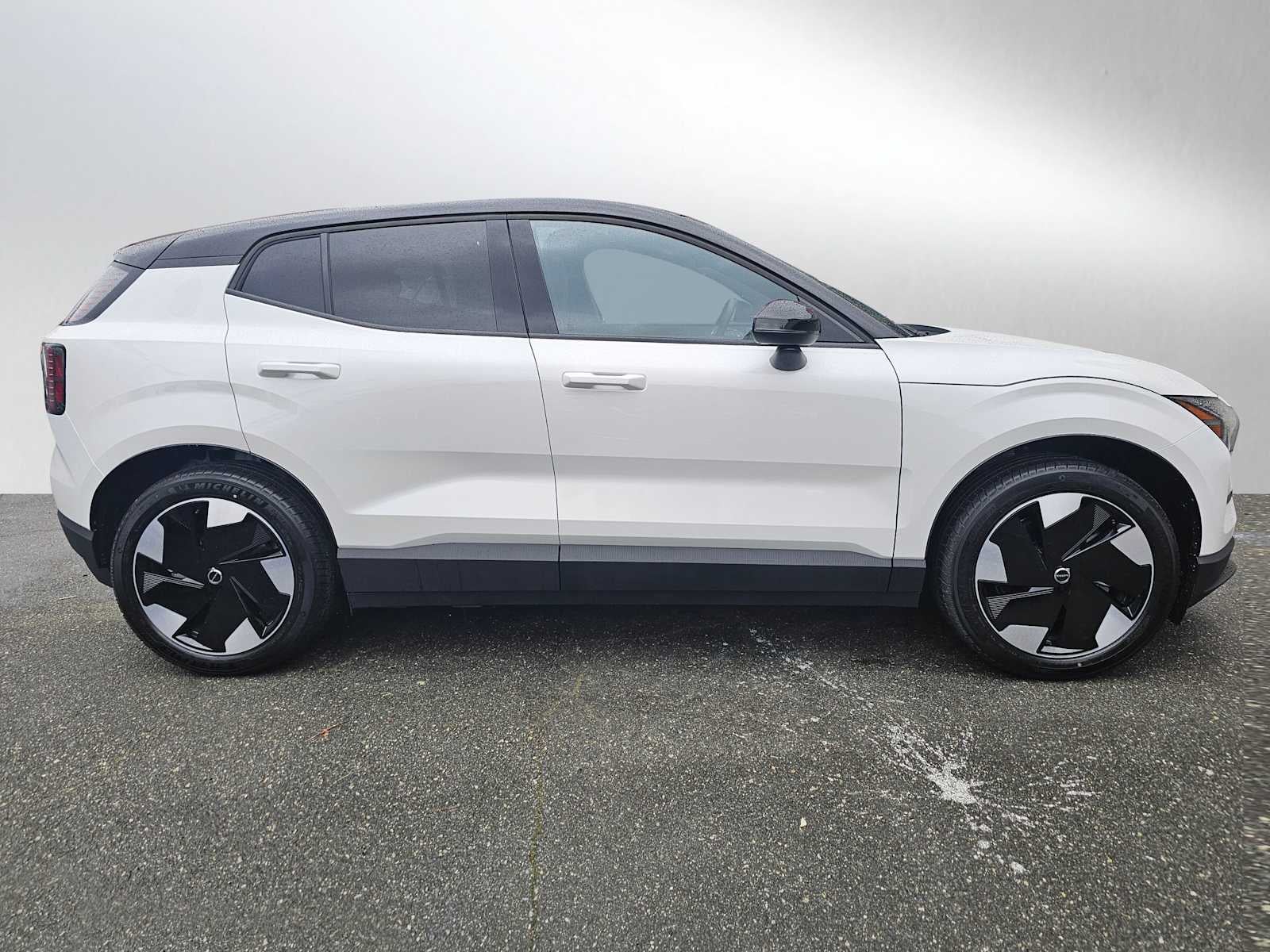 2026 Volvo EX30 Plus