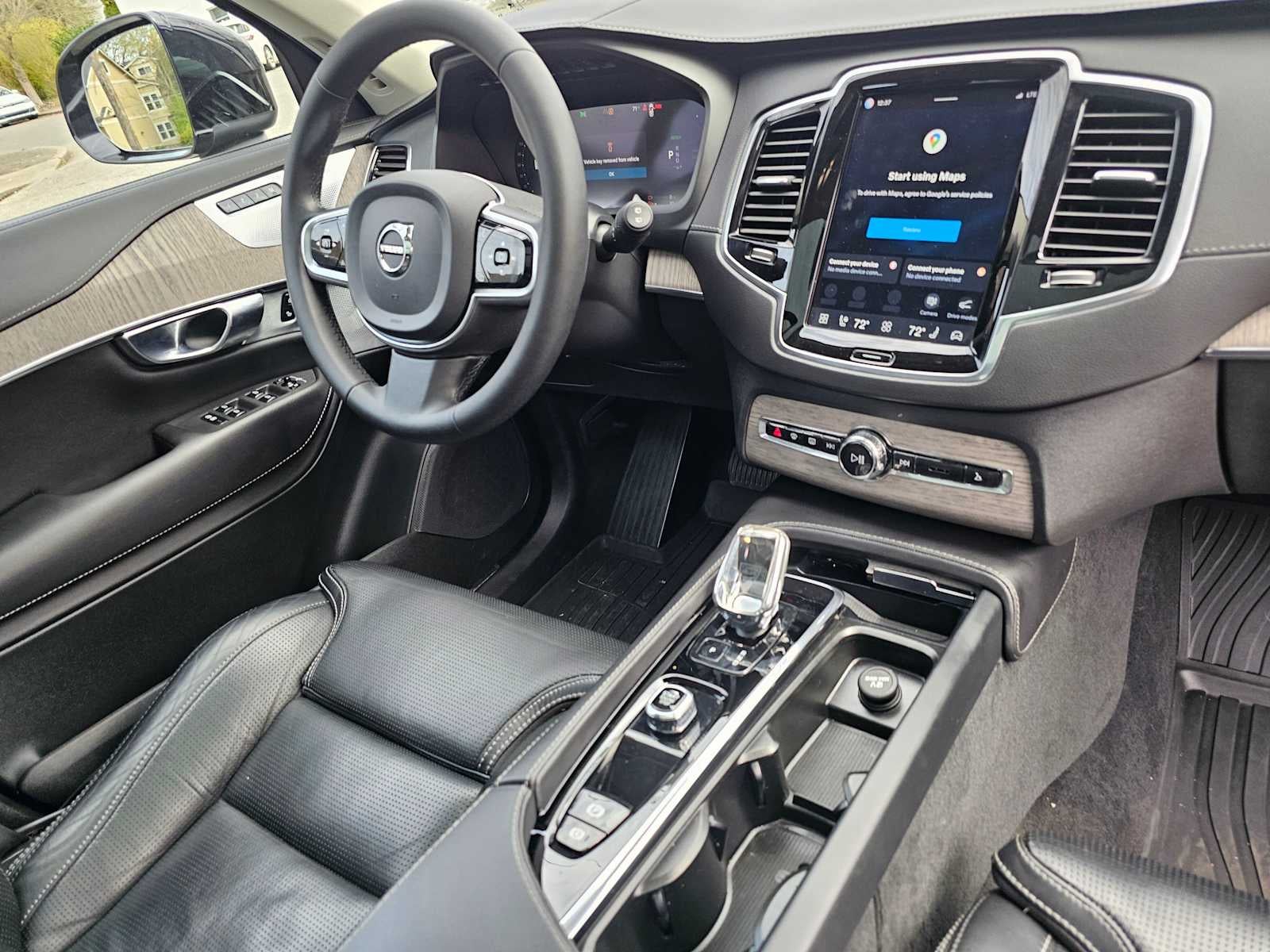 2023 Volvo XC90 Recharge Plug-In Hybrid Ultimate