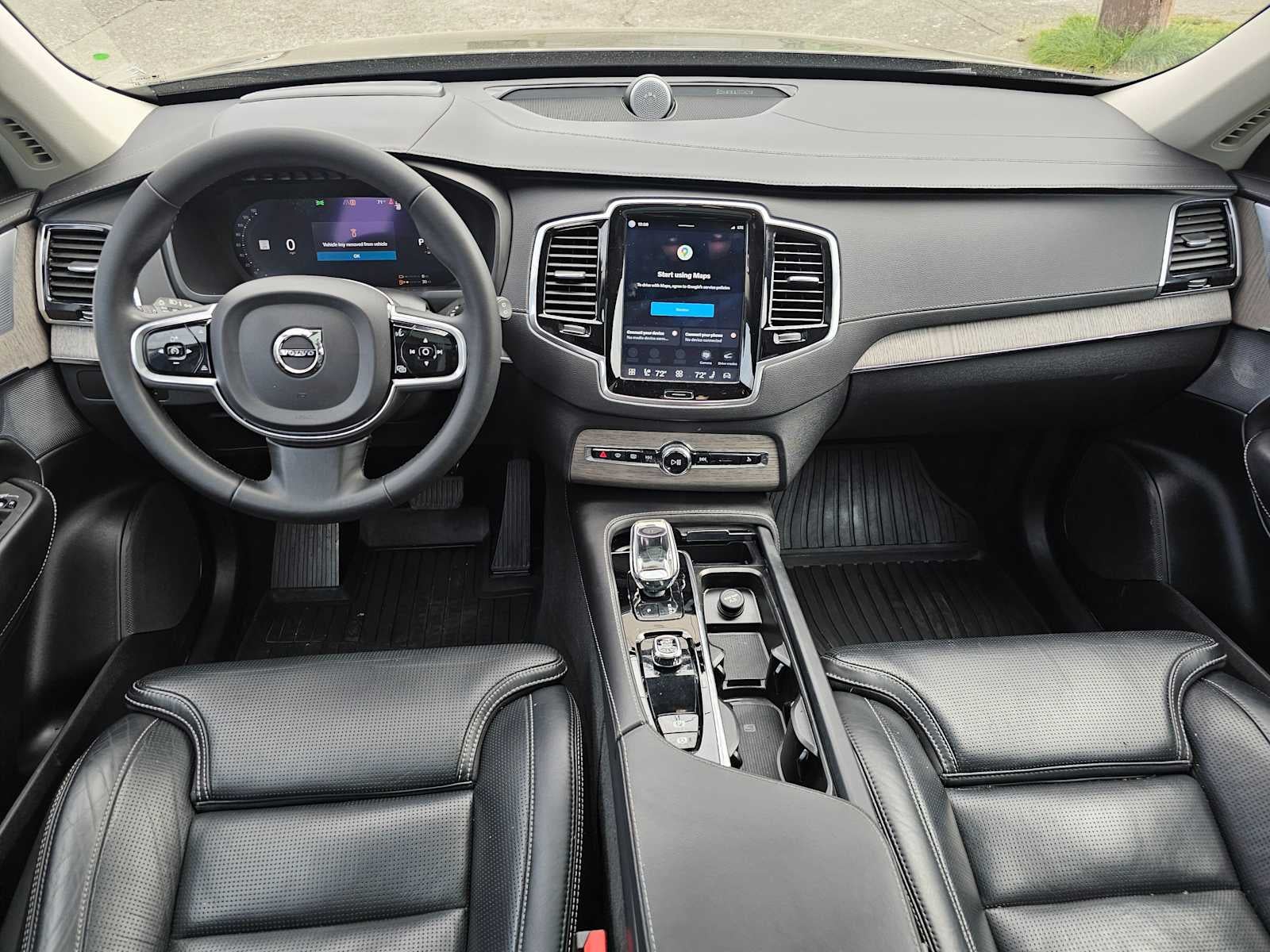 2023 Volvo XC90 Recharge Plug-In Hybrid Ultimate