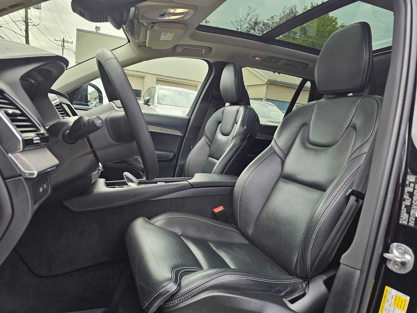 2023 Volvo XC90 Recharge Plug-In Hybrid Ultimate