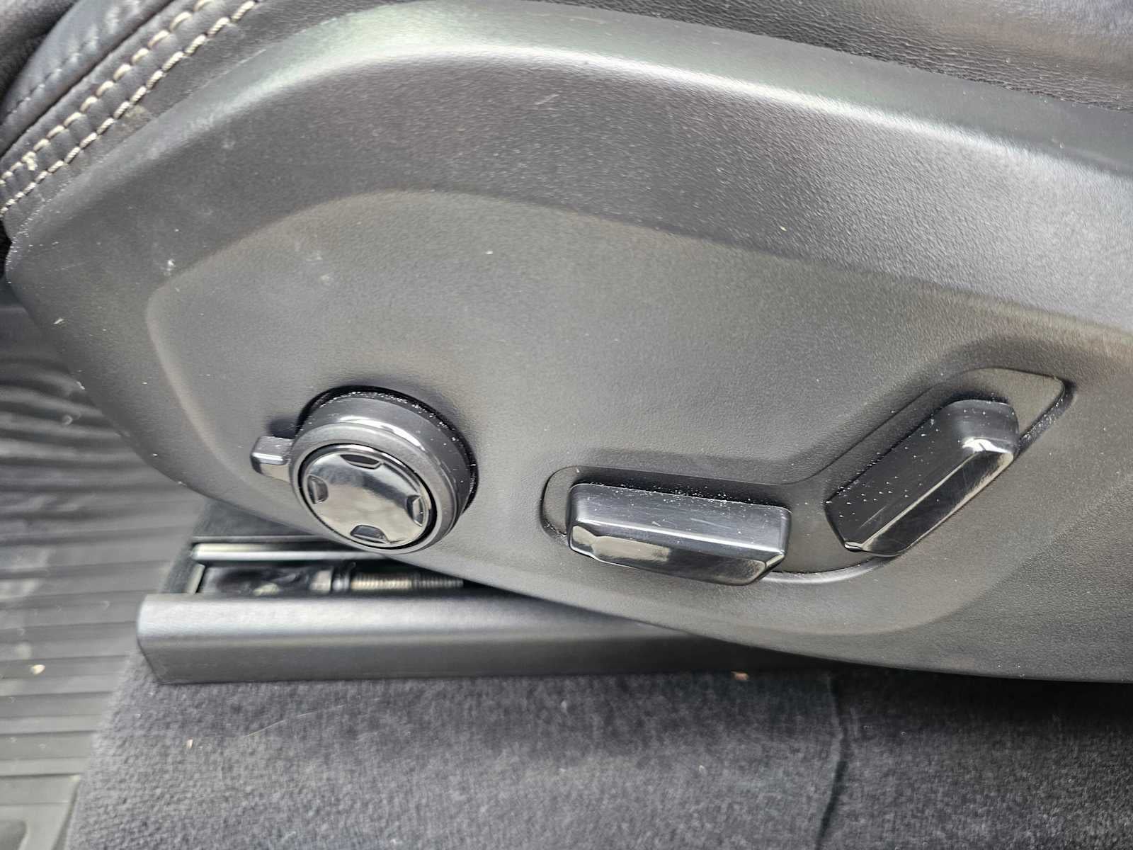 2023 Volvo XC90 Recharge Plug-In Hybrid Ultimate