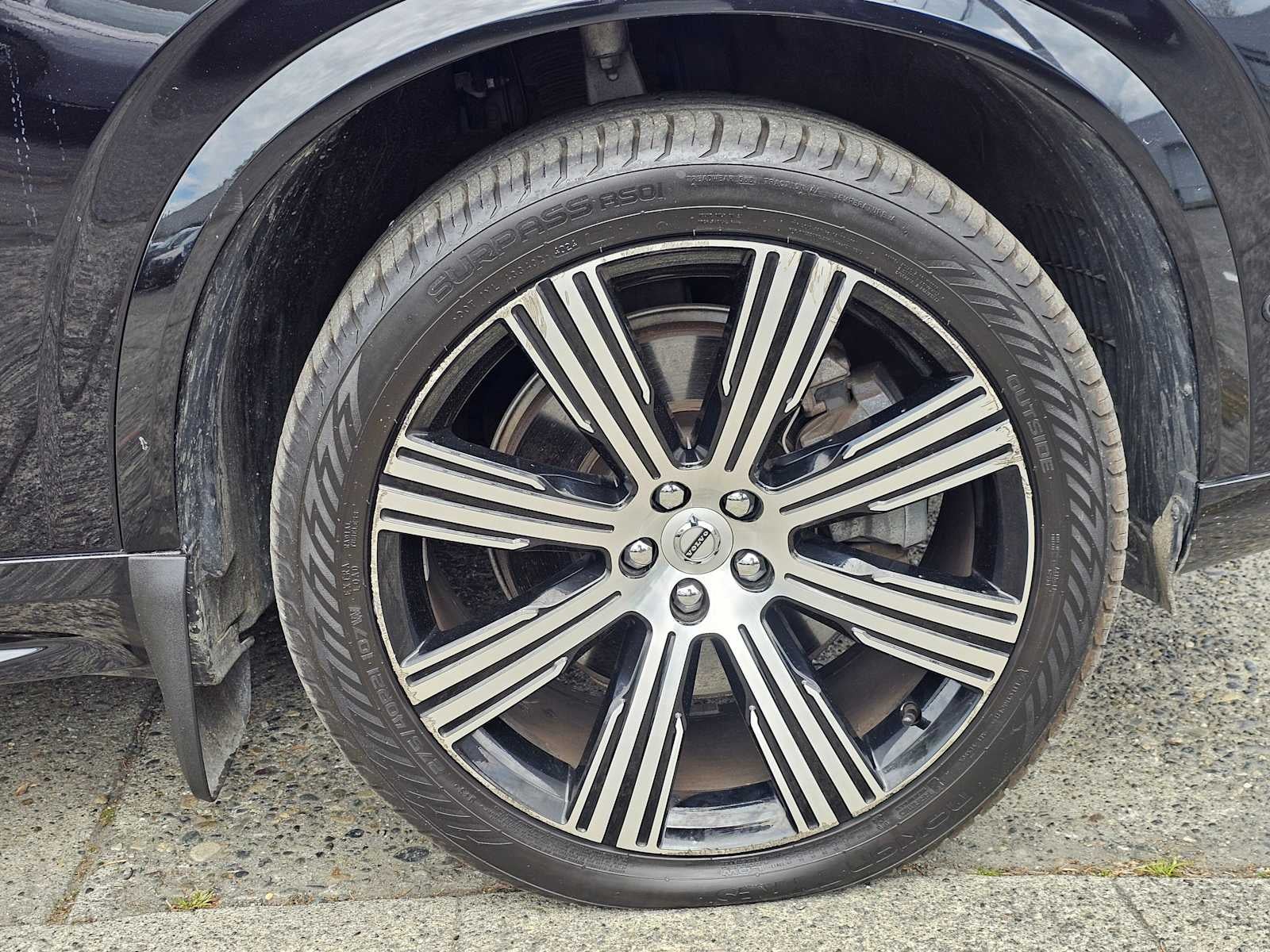 2023 Volvo XC90 Recharge Plug-In Hybrid Ultimate