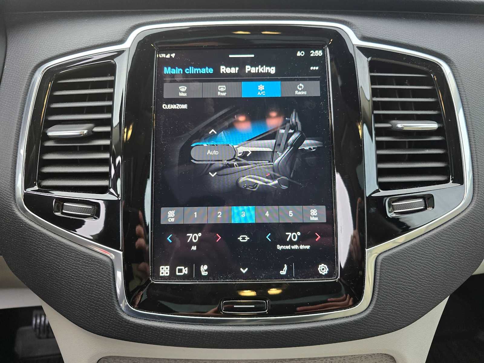 2023 Volvo XC90 Recharge Plug-In Hybrid Plus