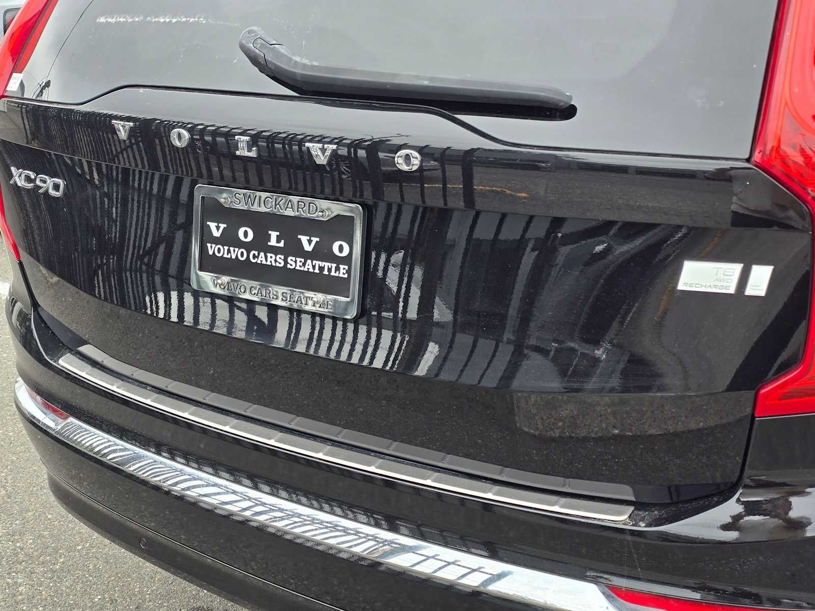 2023 Volvo XC90 Recharge Plug-In Hybrid Ultimate Bright Theme
