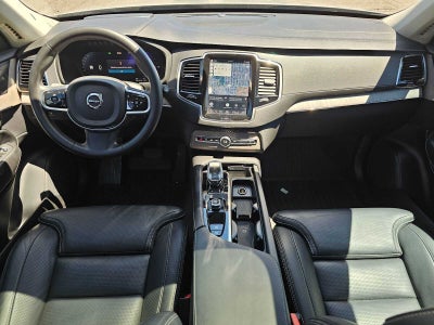 2023 Volvo XC90 Recharge Plug-In Hybrid Ultimate Bright Theme