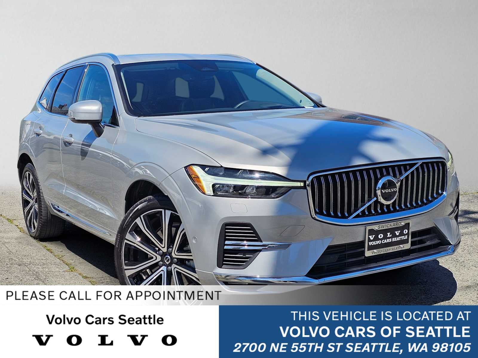 2023 Volvo XC60 Recharge Plug-In Hybrid Ultimate Bright Theme