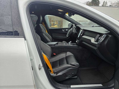 2024 Volvo XC60 Recharge Plug-In Hybrid Polestar Engineered