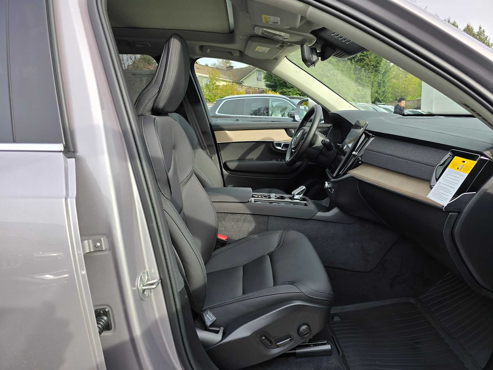 2026 Volvo XC90 Plug-In Hybrid Plus