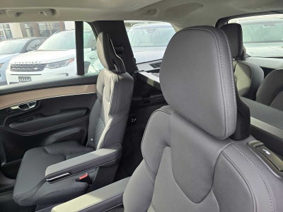 2026 Volvo XC90 Plug-In Hybrid Plus