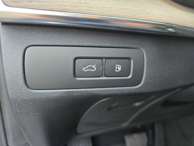 2026 Volvo XC90 Plug-In Hybrid Plus