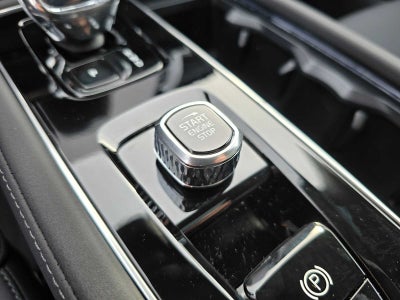 2026 Volvo XC90 Plug-In Hybrid Plus