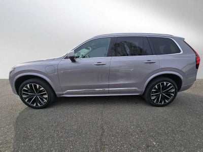 2026 Volvo XC90 Plug-In Hybrid Plus