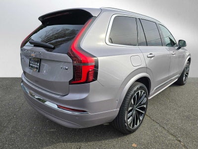 2026 Volvo XC90 Plug-In Hybrid Plus