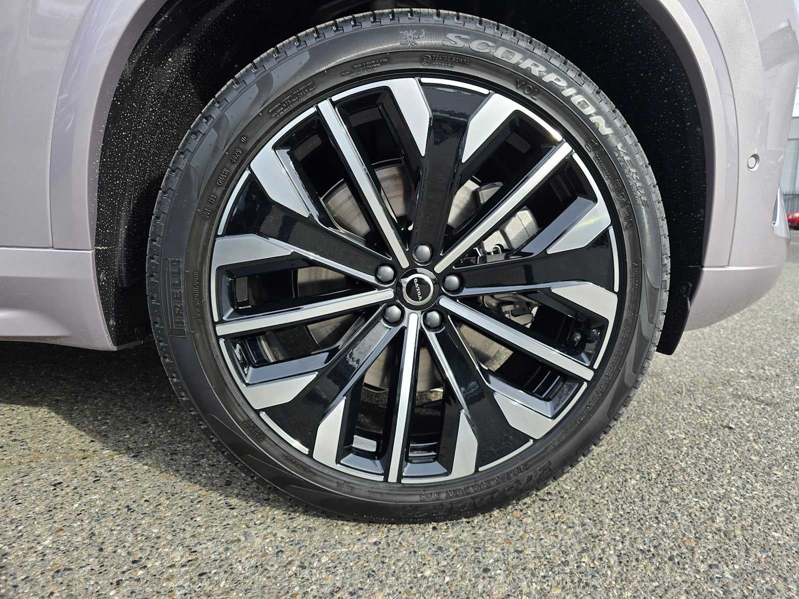 2026 Volvo XC90 Plug-In Hybrid Plus