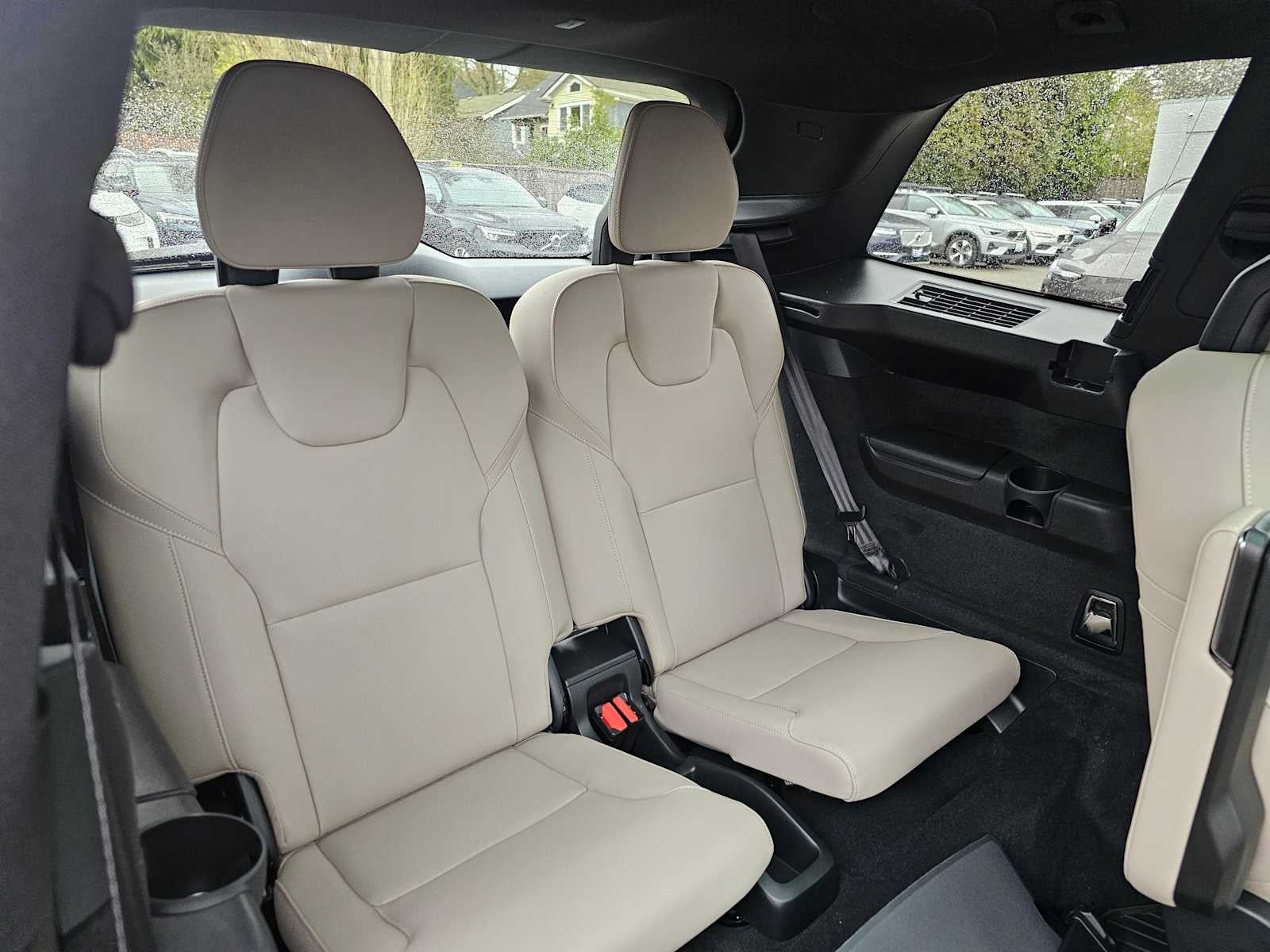 2026 Volvo XC90 Plug-In Hybrid Plus