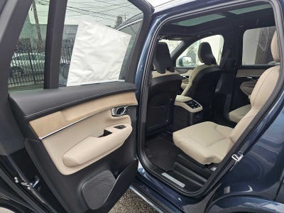 2026 Volvo XC90 Plug-In Hybrid Plus