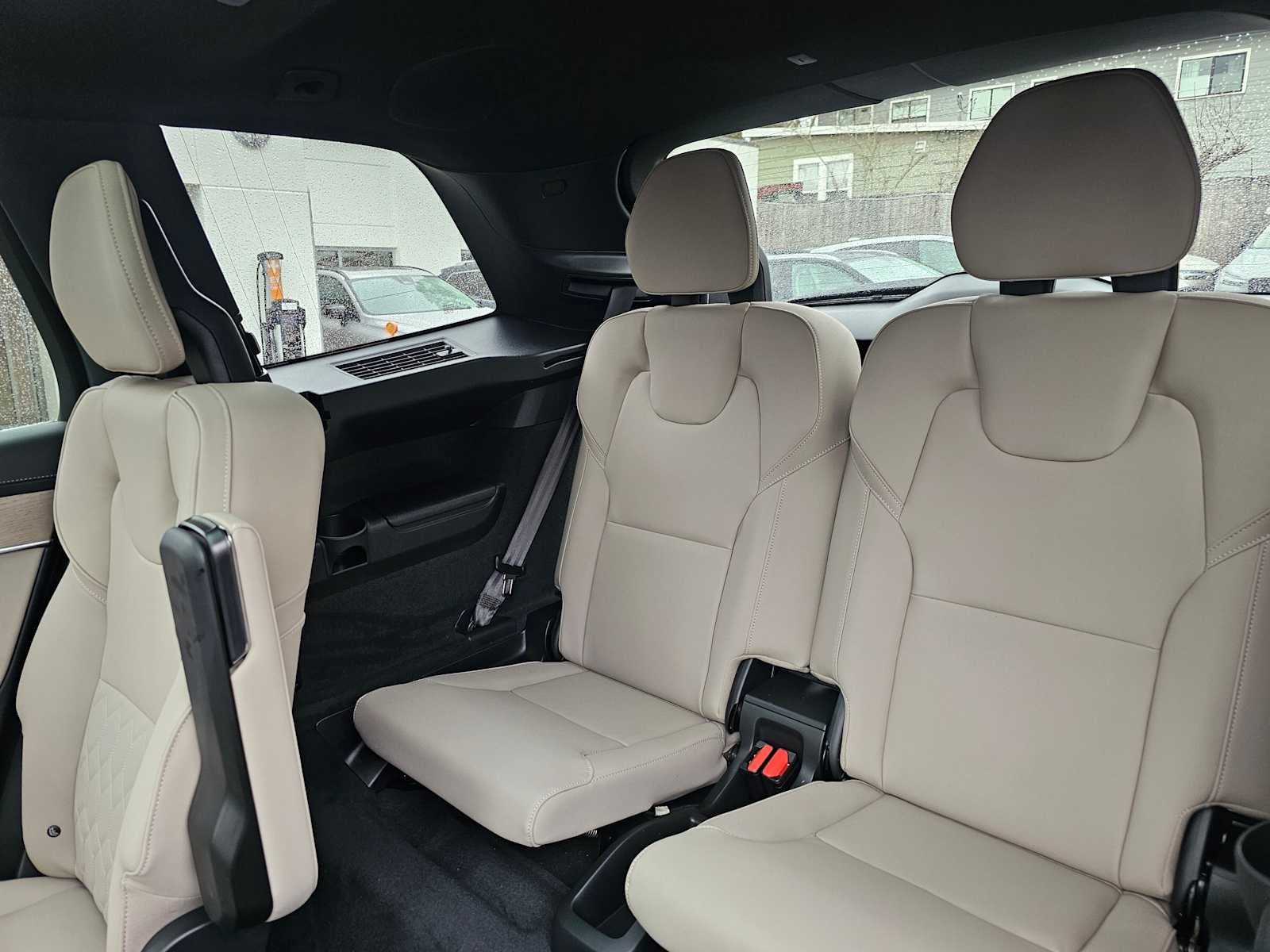 2026 Volvo XC90 Plug-In Hybrid Plus