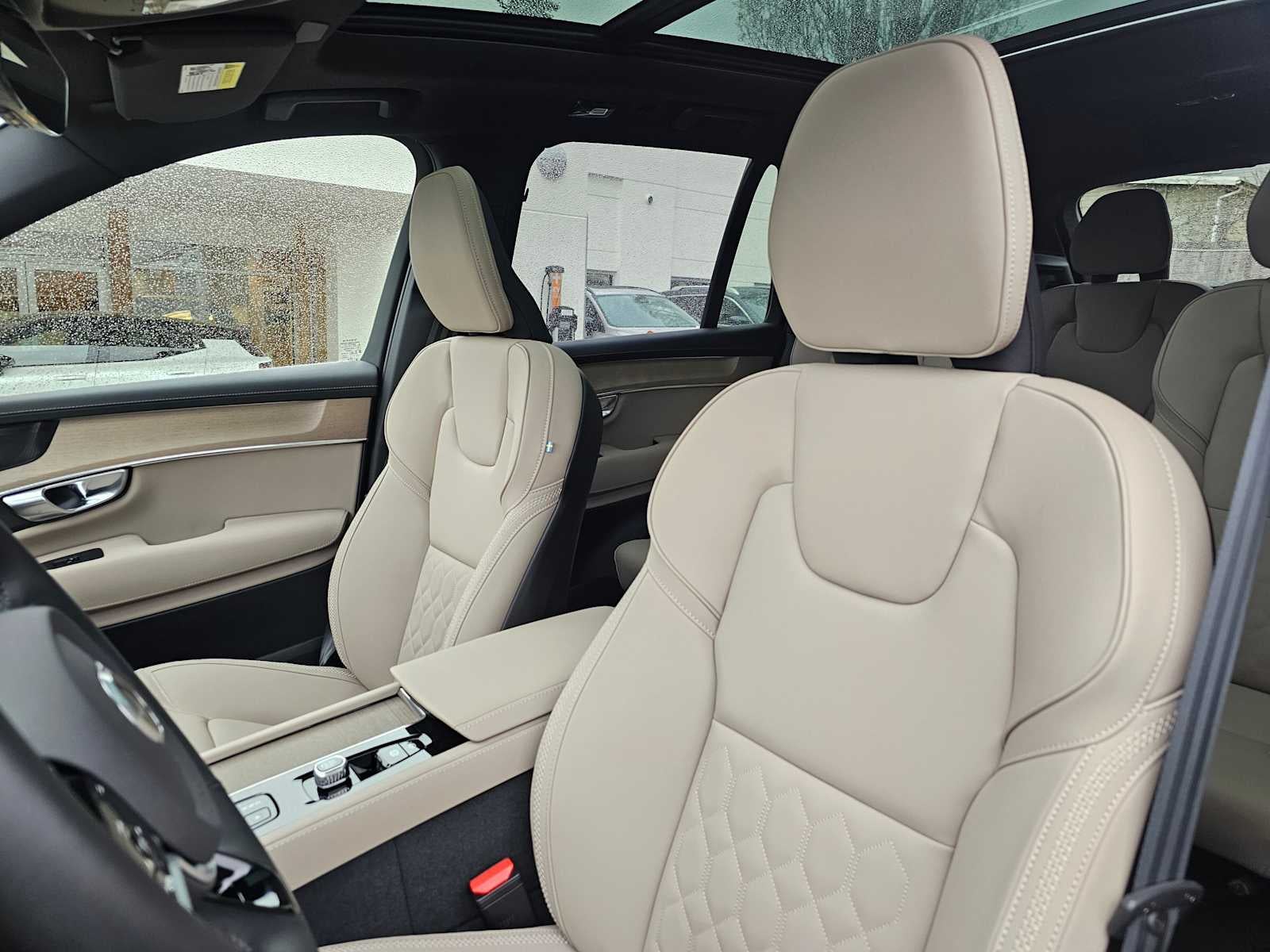 2026 Volvo XC90 Plug-In Hybrid Plus