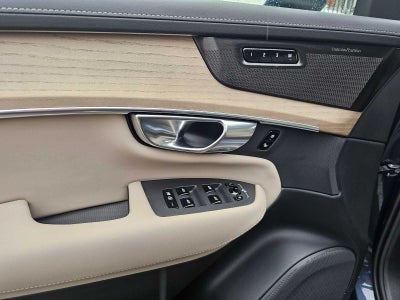 2026 Volvo XC90 Plug-In Hybrid Plus
