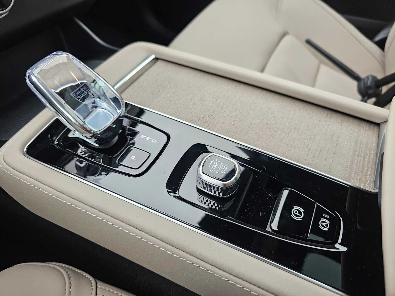 2026 Volvo XC90 Plug-In Hybrid Plus