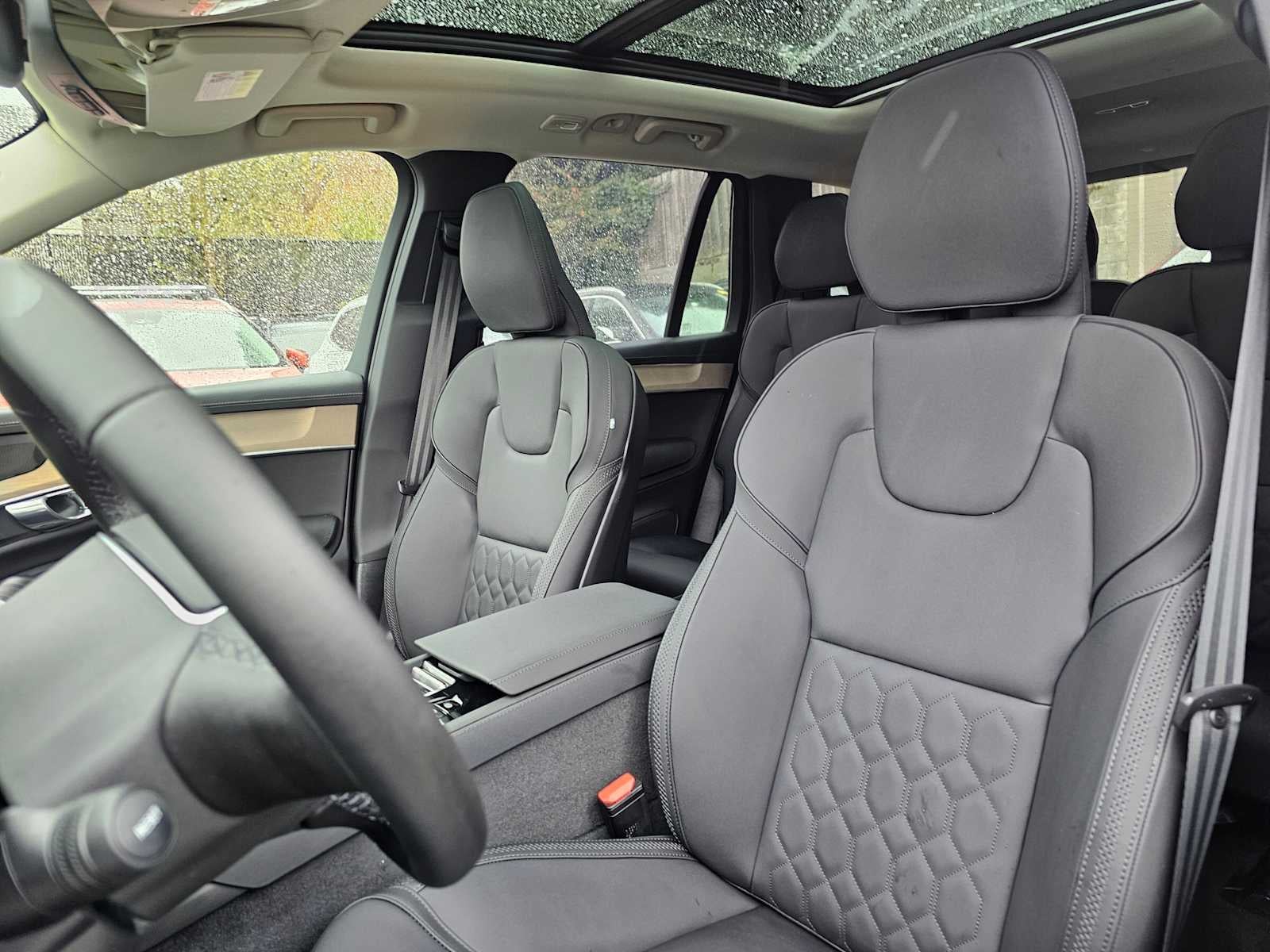 2026 Volvo XC90 Plug-In Hybrid Plus