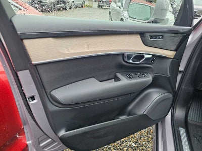 2026 Volvo XC90 Plug-In Hybrid Plus