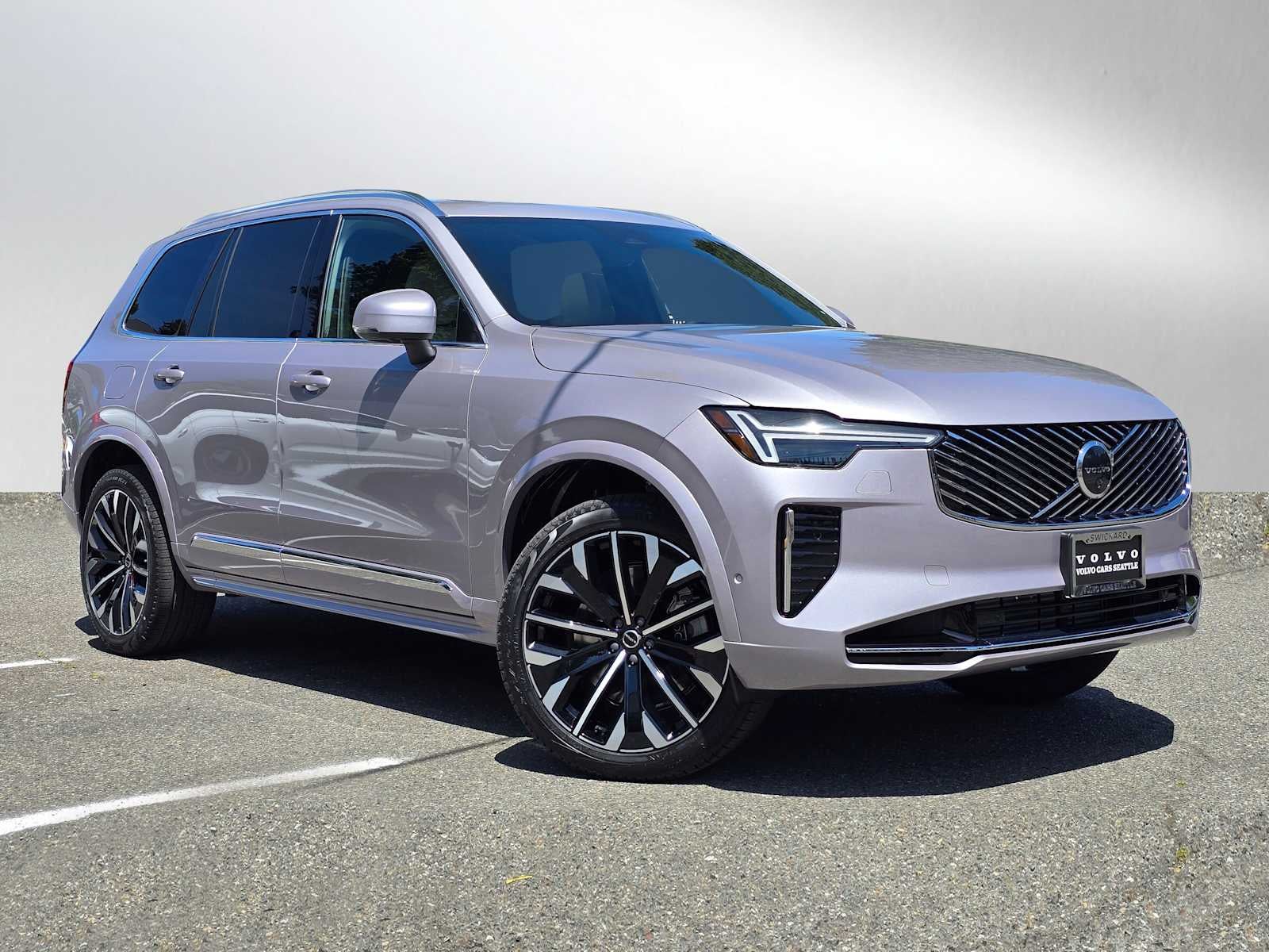 2026 Volvo XC90 Plug-In Hybrid Plus