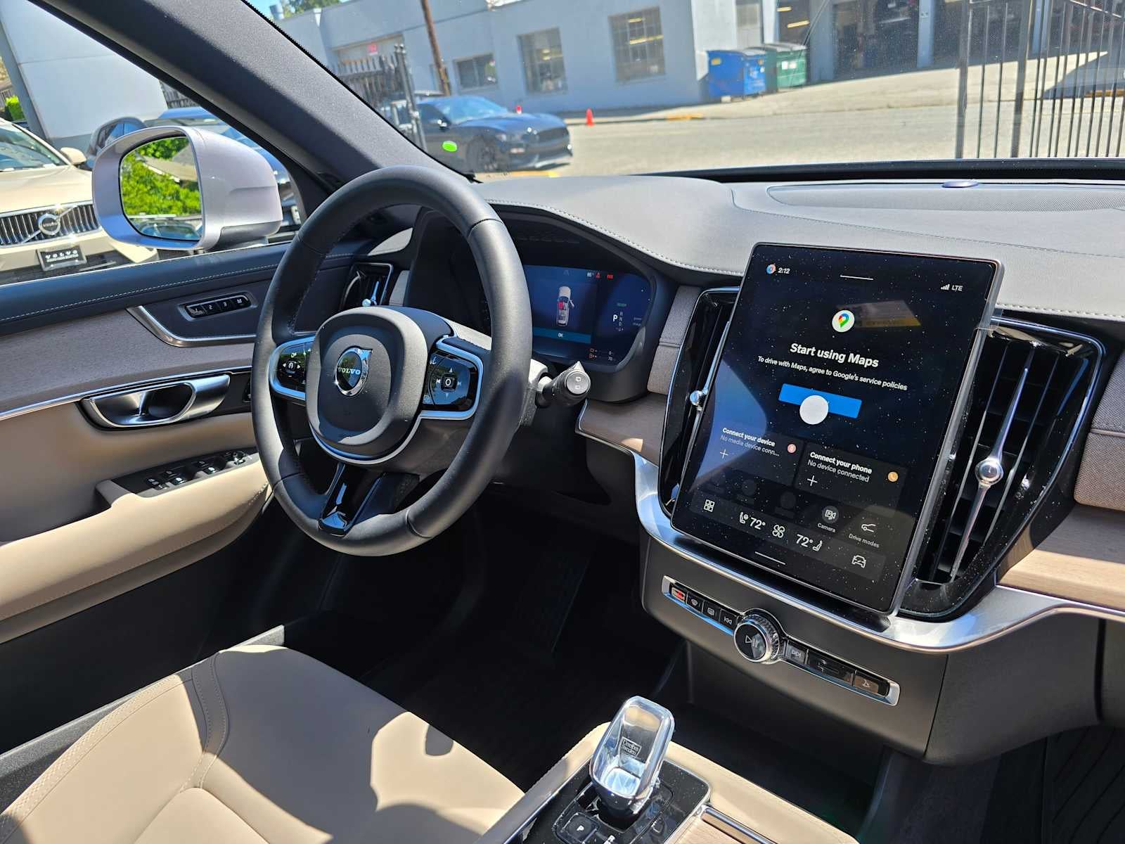 2026 Volvo XC90 Plug-In Hybrid Plus