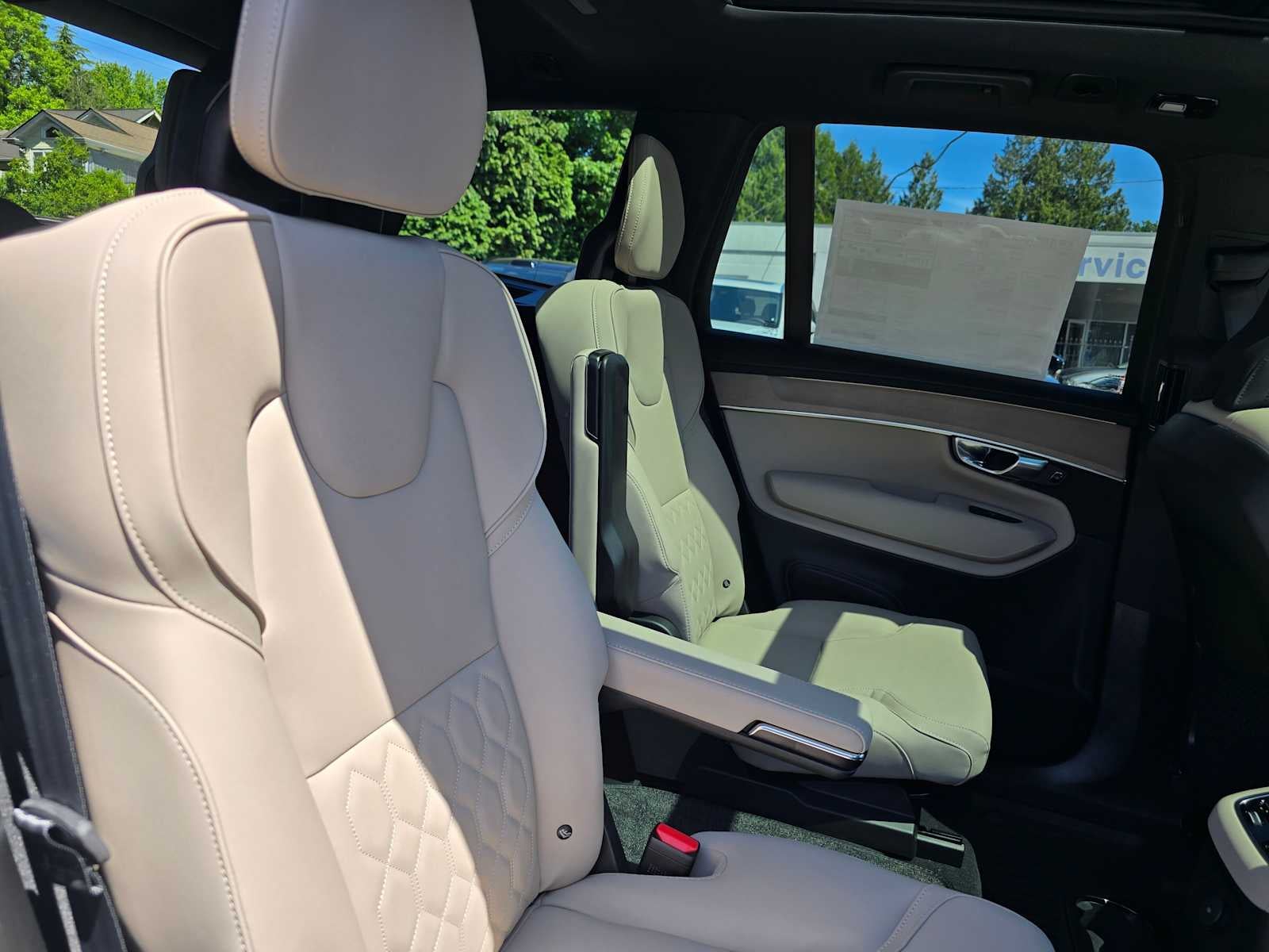 2026 Volvo XC90 Plug-In Hybrid Plus