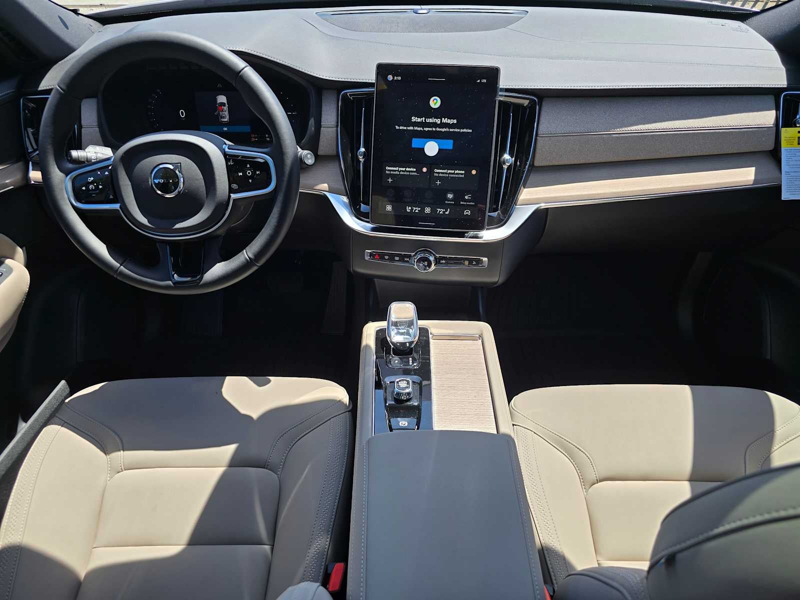 2026 Volvo XC90 Plug-In Hybrid Plus