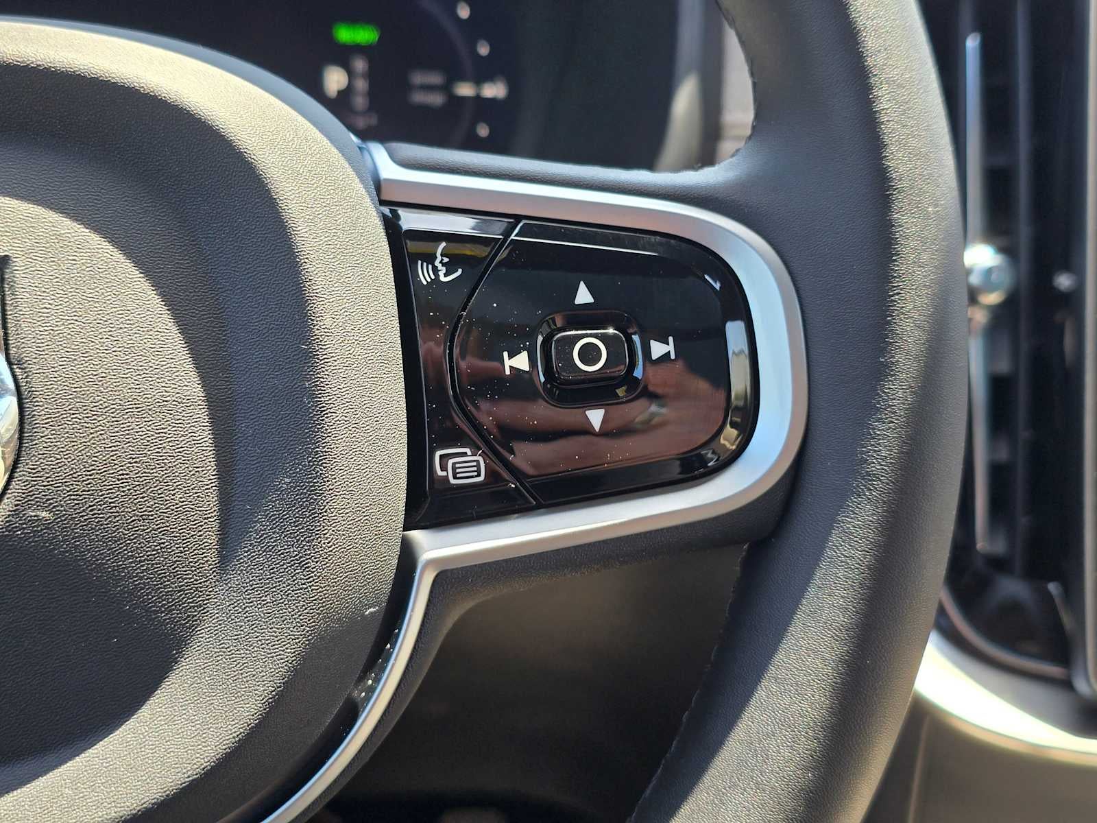 2026 Volvo XC90 Plug-In Hybrid Plus