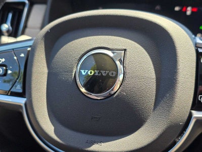 2026 Volvo XC90 Plug-In Hybrid Plus