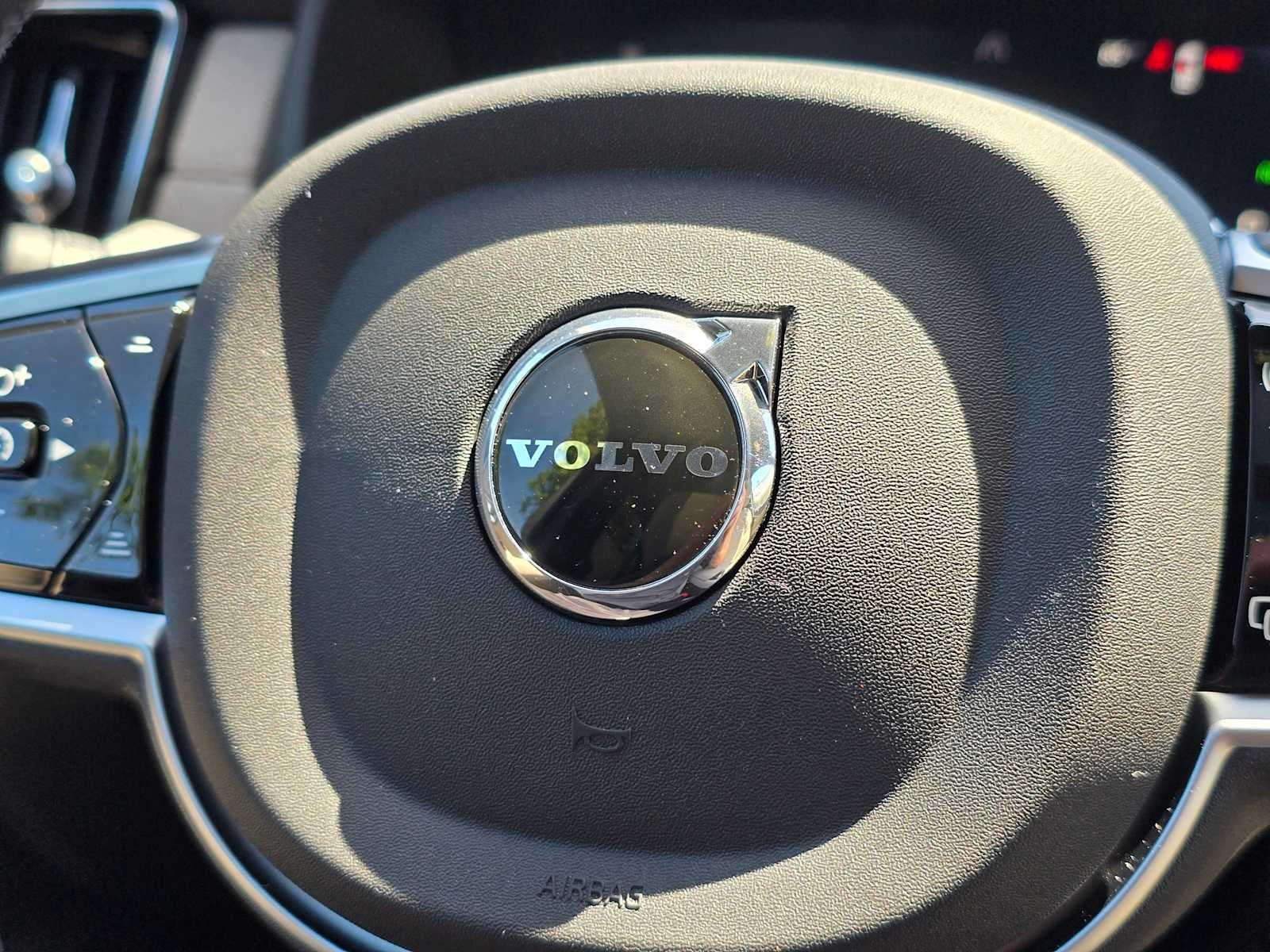 2026 Volvo XC90 Plug-In Hybrid Plus