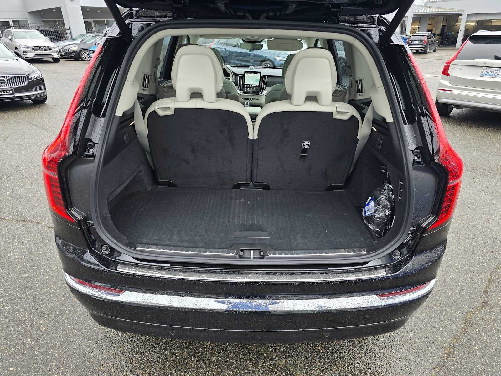 2026 Volvo XC90 Plug-In Hybrid Ultra
