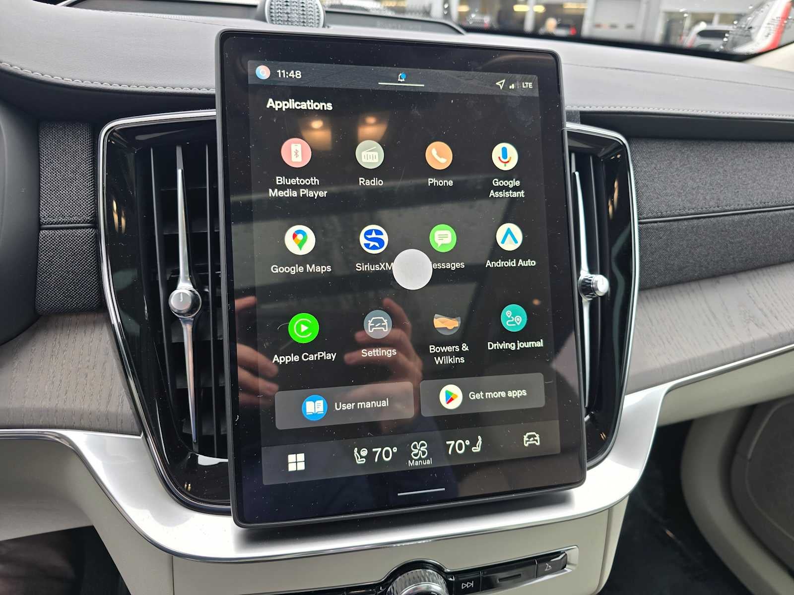 2026 Volvo XC90 Plug-In Hybrid Ultra